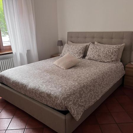Apartment- City Center And Lake View Garda  Esterno foto