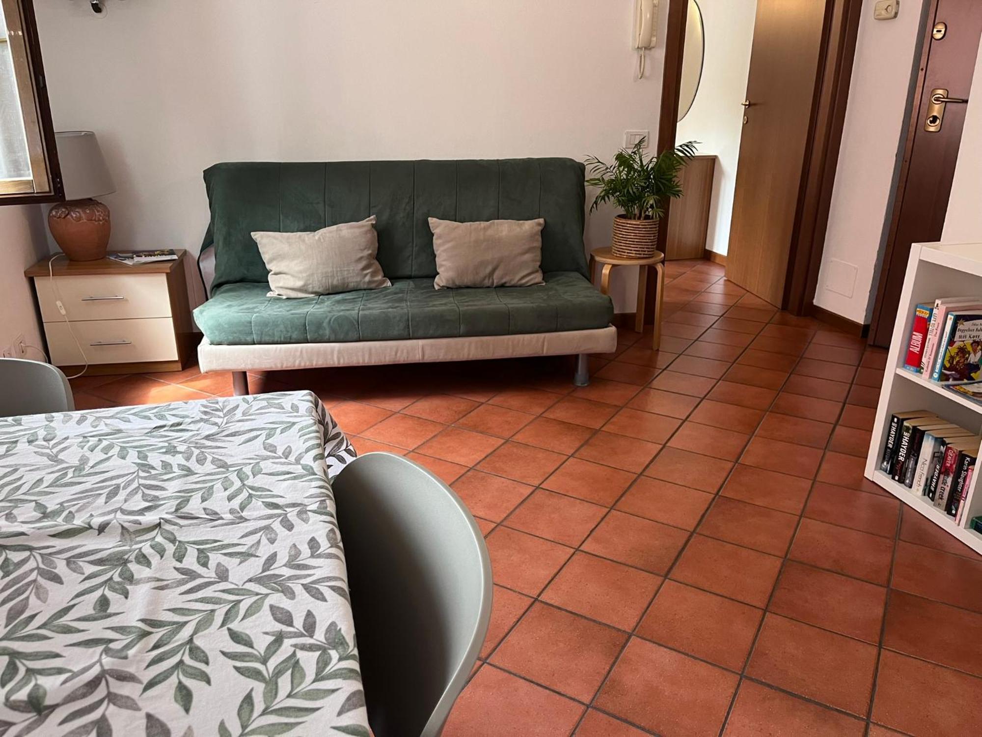 Apartment- City Center And Lake View Garda  Esterno foto