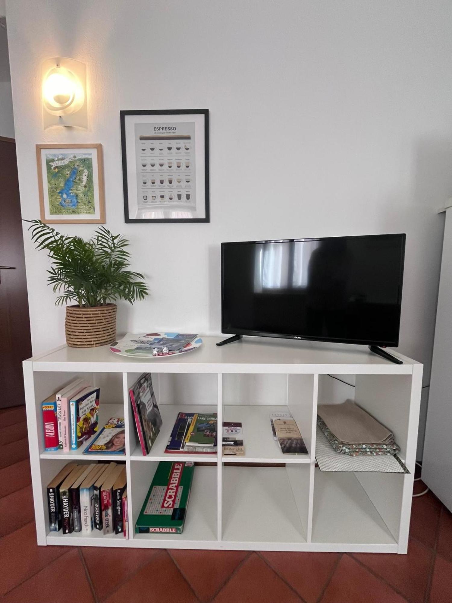 Apartment- City Center And Lake View Garda  Esterno foto